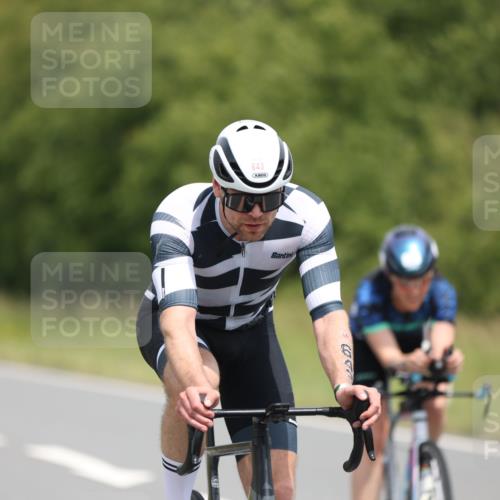 22.06.2025 - Viking Triathlon Yannick Fuchs http://msf.ph/oto/8087396 22.06.2025 13:01:54 Radfahren 210, 402, 466, 643 meine-sportfotos.de