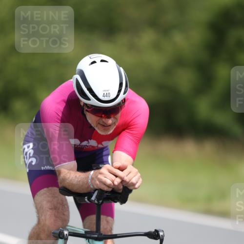 22.06.2025 - Viking Triathlon Yannick Fuchs http://msf.ph/oto/8087407 22.06.2025 13:02:16 Radfahren 370, 440 meine-sportfotos.de