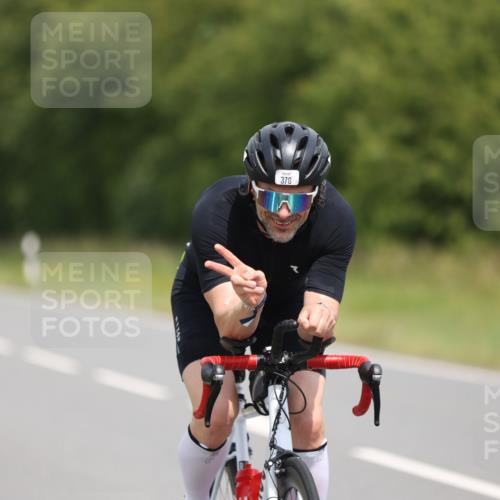 22.06.2025 - Viking Triathlon Yannick Fuchs http://msf.ph/oto/8087418 22.06.2025 13:02:24 Radfahren 370 meine-sportfotos.de