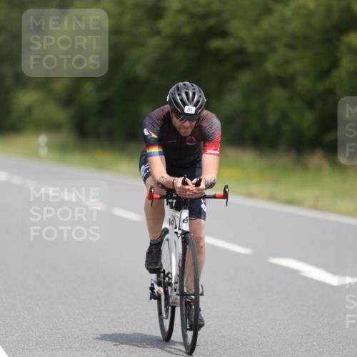 22.06.2025 - Viking Triathlon Yannick Fuchs http://msf.ph/oto/8087421 22.06.2025 13:02:45 Radfahren 23, 77, 433 meine-sportfotos.de