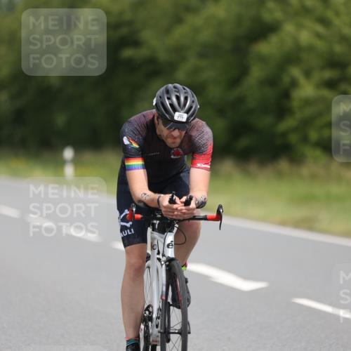 22.06.2025 - Viking Triathlon Yannick Fuchs http://msf.ph/oto/8087422 22.06.2025 13:02:46 Radfahren 23, 77, 433 meine-sportfotos.de