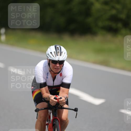 22.06.2025 - Viking Triathlon Yannick Fuchs http://msf.ph/oto/8087431 22.06.2025 13:02:53 Radfahren 77, 222 meine-sportfotos.de