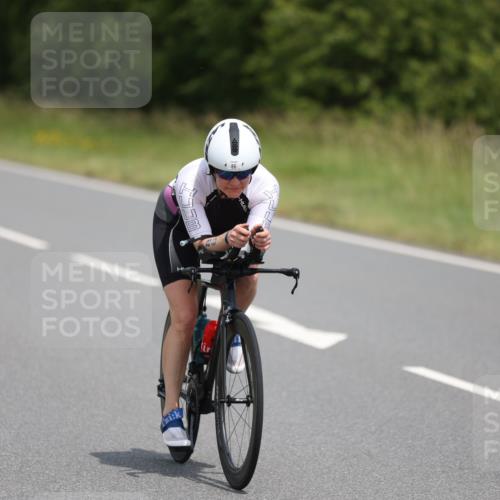 22.06.2025 - Viking Triathlon Yannick Fuchs http://msf.ph/oto/8087438 22.06.2025 13:03:16 Radfahren 86, 454, 490, 637, 657 meine-sportfotos.de