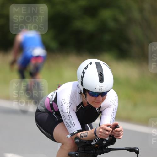 22.06.2025 - Viking Triathlon Yannick Fuchs http://msf.ph/oto/8087443 22.06.2025 13:03:17 Radfahren 86, 454, 490, 637, 657 meine-sportfotos.de