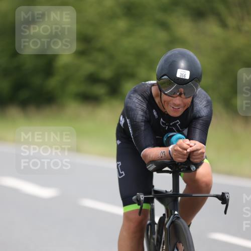 22.06.2025 - Viking Triathlon Yannick Fuchs http://msf.ph/oto/8087457 22.06.2025 13:03:35 Radfahren 44, 211, 356, 530 meine-sportfotos.de