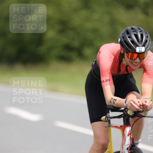 22.06.2025 - Viking Triathlon Yannick Fuchs http://msf.ph/oto/8087463 22.06.2025 13:03:39 Radfahren 44, 130, 356, 530, 538 meine-sportfotos.de