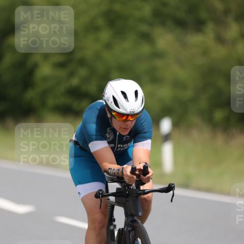 22.06.2025 - Viking Triathlon Yannick Fuchs http://msf.ph/oto/8087475 22.06.2025 13:03:58 Radfahren 220, 292, 324, 655 meine-sportfotos.de
