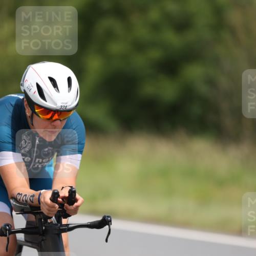 22.06.2025 - Viking Triathlon Yannick Fuchs http://msf.ph/oto/8087477 22.06.2025 13:03:58 Radfahren 220, 292, 324, 655 meine-sportfotos.de