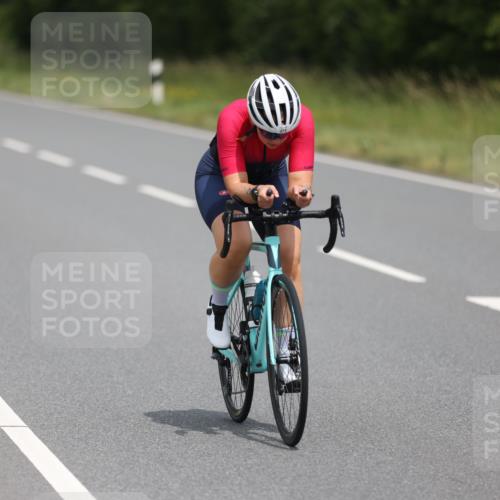 22.06.2025 - Viking Triathlon Yannick Fuchs http://msf.ph/oto/8087529 22.06.2025 13:04:55 Radfahren 22, 450, 473, 523, 623, 653 meine-sportfotos.de