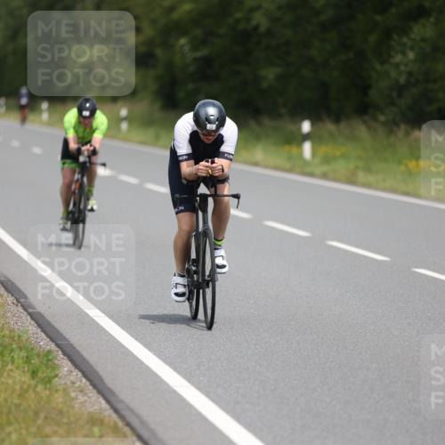 22.06.2025 - Viking Triathlon Yannick Fuchs http://msf.ph/oto/8087541 22.06.2025 13:07:07 Radfahren 66, 441, 479, 519 meine-sportfotos.de