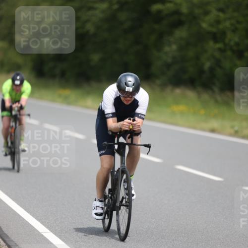 22.06.2025 - Viking Triathlon Yannick Fuchs http://msf.ph/oto/8087543 22.06.2025 13:07:08 Radfahren 66, 441, 479, 519 meine-sportfotos.de