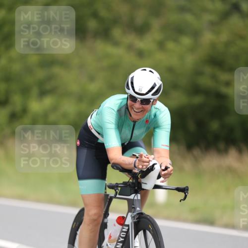 22.06.2025 - Viking Triathlon Yannick Fuchs http://msf.ph/oto/8087606 22.06.2025 13:08:56 Radfahren 65, 283, 606 meine-sportfotos.de