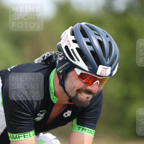 22.06.2025 - Viking Triathlon Yannick Fuchs http://msf.ph/oto/8087622 22.06.2025 13:09:00 Radfahren 65, 270, 283, 606 meine-sportfotos.de