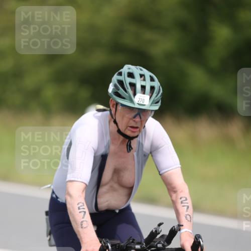 22.06.2025 - Viking Triathlon Yannick Fuchs http://msf.ph/oto/8087631 22.06.2025 13:09:08 Radfahren 270 meine-sportfotos.de
