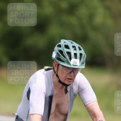 22.06.2025 - Viking Triathlon Yannick Fuchs http://msf.ph/oto/8087632 22.06.2025 13:09:09 Radfahren 270 meine-sportfotos.de