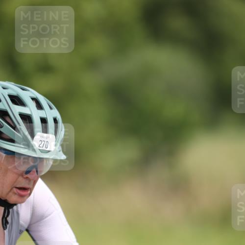 22.06.2025 - Viking Triathlon Yannick Fuchs http://msf.ph/oto/8087634 22.06.2025 13:09:09 Radfahren 270 meine-sportfotos.de