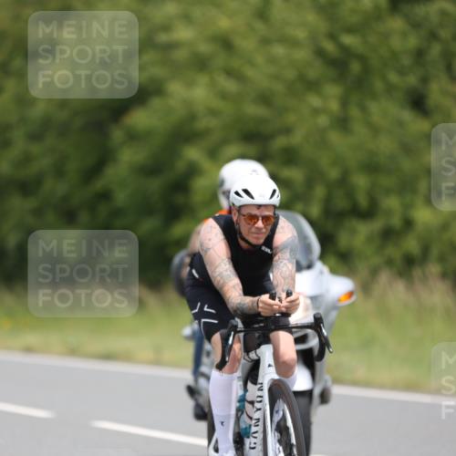 22.06.2025 - Viking Triathlon Yannick Fuchs http://msf.ph/oto/8087639 22.06.2025 13:09:20 Radfahren 109, 131, 369, 442, 447, 639 meine-sportfotos.de