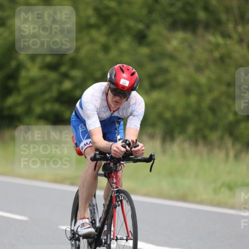 22.06.2025 - Viking Triathlon Yannick Fuchs http://msf.ph/oto/8087646 22.06.2025 13:09:24 Radfahren 109, 131, 369, 442, 447, 639 meine-sportfotos.de
