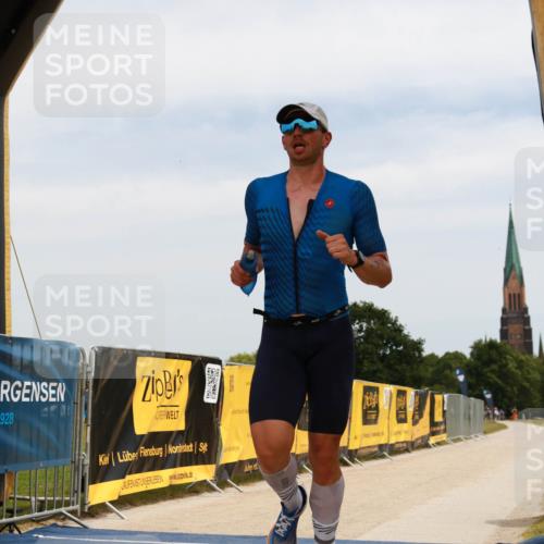 22.06.2025 - Viking Triathlon H.Heesch http://msf.ph/oto/8087668 22.06.2025 12:37:37 Laufen 45 meine-sportfotos.de