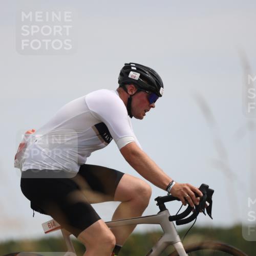 22.06.2025 - Viking Triathlon Yannick Fuchs http://msf.ph/oto/8087701 22.06.2025 13:10:11 Radfahren 181, 614 meine-sportfotos.de