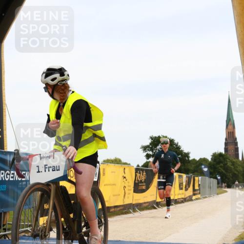 22.06.2025 - Viking Triathlon H.Heesch http://msf.ph/oto/8087721 22.06.2025 12:45:52 Laufen 15 meine-sportfotos.de