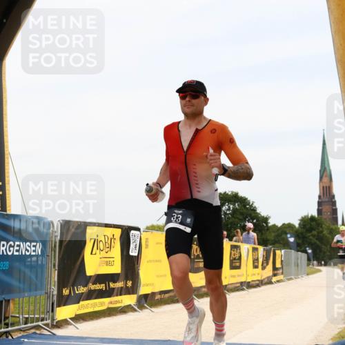 22.06.2025 - Viking Triathlon H.Heesch http://msf.ph/oto/8087761 22.06.2025 12:50:05 Laufen 33 meine-sportfotos.de
