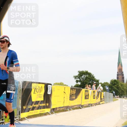 22.06.2025 - Viking Triathlon H.Heesch http://msf.ph/oto/8087776 22.06.2025 12:51:16 Laufen 286 meine-sportfotos.de