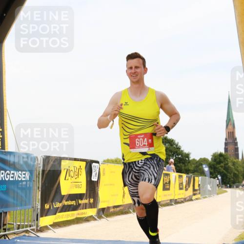 22.06.2025 - Viking Triathlon H.Heesch http://msf.ph/oto/8087792 22.06.2025 12:54:10 Laufen 604 meine-sportfotos.de