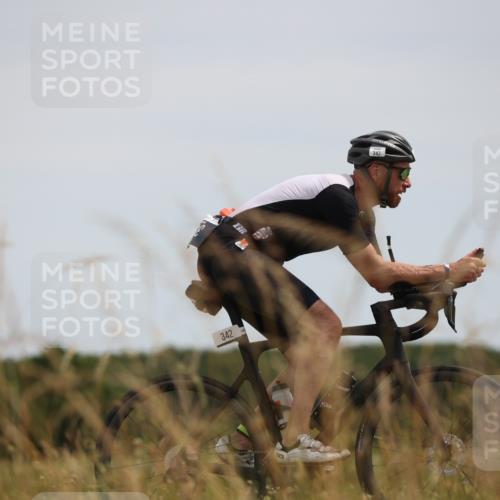 22.06.2025 - Viking Triathlon Yannick Fuchs http://msf.ph/oto/8087812 22.06.2025 13:11:20 Radfahren 327, 342, 626 meine-sportfotos.de