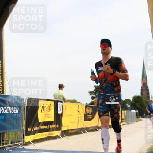 22.06.2025 - Viking Triathlon H.Heesch http://msf.ph/oto/8087825 22.06.2025 12:57:20 Laufen 352, 355 meine-sportfotos.de
