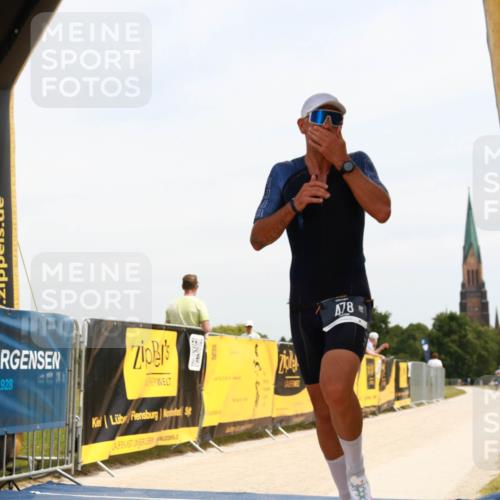 22.06.2025 - Viking Triathlon H.Heesch http://msf.ph/oto/8087829 22.06.2025 12:57:36 Laufen 478 meine-sportfotos.de