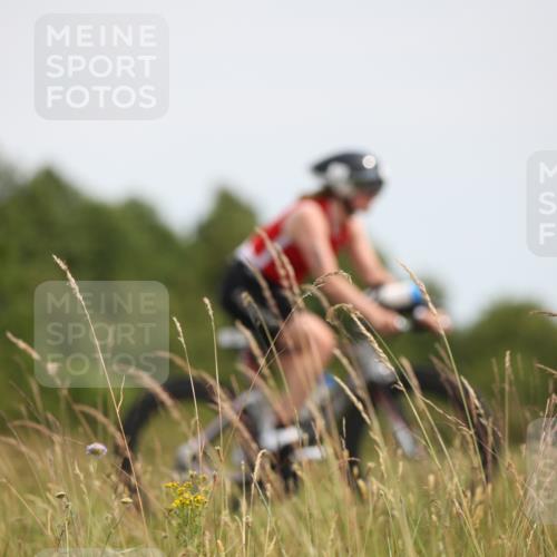 22.06.2025 - Viking Triathlon Yannick Fuchs http://msf.ph/oto/8087846 22.06.2025 13:11:32 Radfahren 328, 336 meine-sportfotos.de