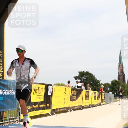 22.06.2025 - Viking Triathlon H.Heesch http://msf.ph/oto/8087858 22.06.2025 13:00:22 Laufen 284 meine-sportfotos.de