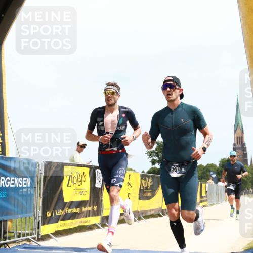 22.06.2025 - Viking Triathlon H.Heesch http://msf.ph/oto/8087926 22.06.2025 13:04:45 Laufen 434, 520, 557, 641 meine-sportfotos.de