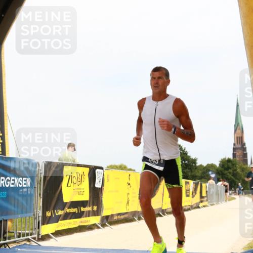 22.06.2025 - Viking Triathlon H.Heesch http://msf.ph/oto/8087935 22.06.2025 13:05:19 Laufen 349 meine-sportfotos.de