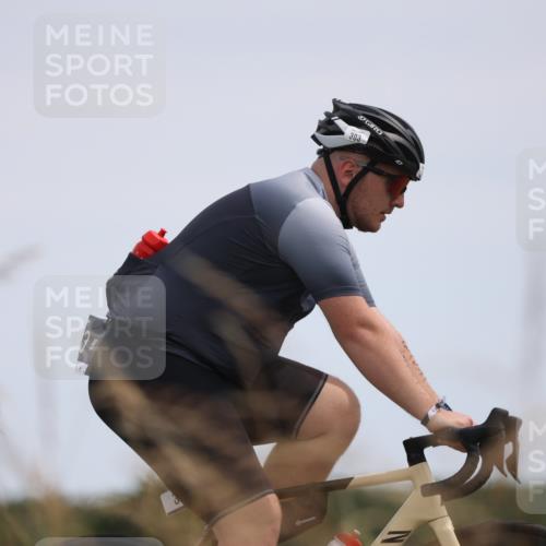 22.06.2025 - Viking Triathlon Yannick Fuchs http://msf.ph/oto/8087946 22.06.2025 13:12:55 Radfahren 190, 199, 303, 439, 607 meine-sportfotos.de