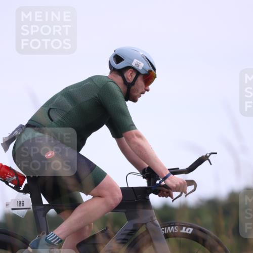22.06.2025 - Viking Triathlon Yannick Fuchs http://msf.ph/oto/8088000 22.06.2025 13:13:24 Radfahren 64, 186, 251, 480 meine-sportfotos.de