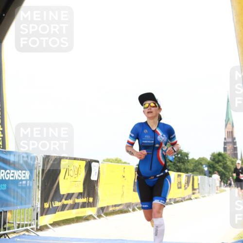 22.06.2025 - Viking Triathlon H.Heesch http://msf.ph/oto/8088041 22.06.2025 13:11:11 Laufen 42, 137, 455 meine-sportfotos.de