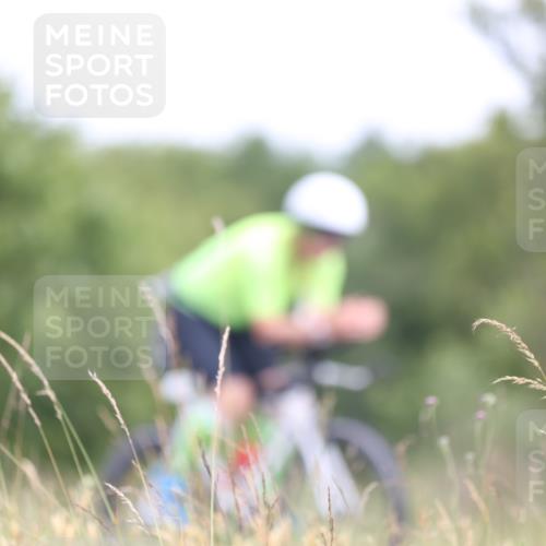 22.06.2025 - Viking Triathlon Yannick Fuchs http://msf.ph/oto/8088042 22.06.2025 13:13:35 Radfahren 251, 263, 353 meine-sportfotos.de