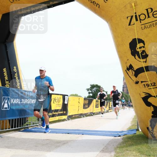 22.06.2025 - Viking Triathlon H.Heesch http://msf.ph/oto/8088095 22.06.2025 13:13:15 Laufen 226, 233, 300, 610 meine-sportfotos.de