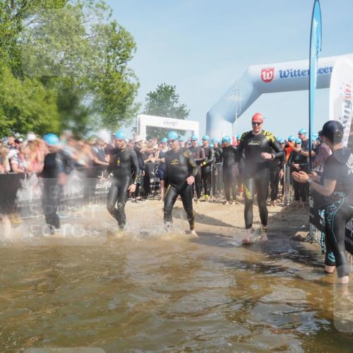 22.06.2025 - Viking Triathlon KatJ http://msf.ph/oto/8088101 22.06.2025 10:08:13 Schwimmen 37, 51, 106, 116, 133, 206, 225, 268, 378, 403, 406, 410, 422, 466, 480, 543, 638 meine-sportfotos.de