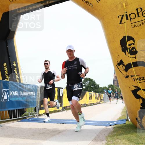 22.06.2025 - Viking Triathlon H.Heesch http://msf.ph/oto/8088102 22.06.2025 13:13:17 Laufen 226, 233, 300 meine-sportfotos.de