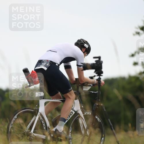 22.06.2025 - Viking Triathlon Yannick Fuchs http://msf.ph/oto/8088110 22.06.2025 13:13:53 Radfahren 223, 326, 465 meine-sportfotos.de