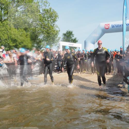 22.06.2025 - Viking Triathlon KatJ http://msf.ph/oto/8088114 22.06.2025 10:08:13 Schwimmen 37, 51, 106, 116, 133, 206, 225, 268, 378, 403, 406, 410, 422, 466, 480, 543, 638 meine-sportfotos.de