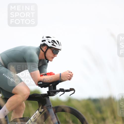 22.06.2025 - Viking Triathlon Yannick Fuchs http://msf.ph/oto/8088116 22.06.2025 13:13:55 Radfahren 223, 326, 465 meine-sportfotos.de