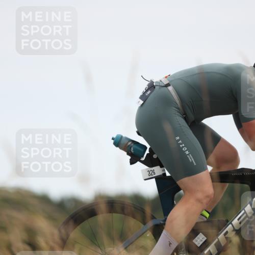 22.06.2025 - Viking Triathlon Yannick Fuchs http://msf.ph/oto/8088132 22.06.2025 13:13:55 Radfahren 223, 326, 465 meine-sportfotos.de