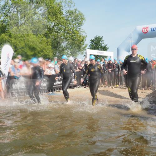 22.06.2025 - Viking Triathlon KatJ http://msf.ph/oto/8088133 22.06.2025 10:08:14 Schwimmen 37, 51, 106, 116, 133, 140, 206, 222, 225, 268, 364, 378, 403, 406, 410, 422, 466, 480, 543, 638 meine-sportfotos.de