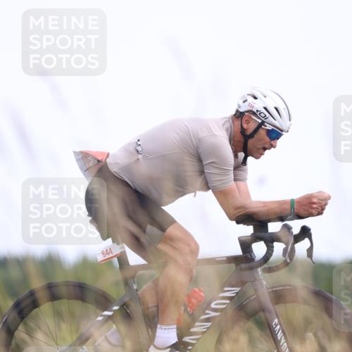 22.06.2025 - Viking Triathlon Yannick Fuchs http://msf.ph/oto/8088171 22.06.2025 13:14:12 Radfahren 165, 644 meine-sportfotos.de