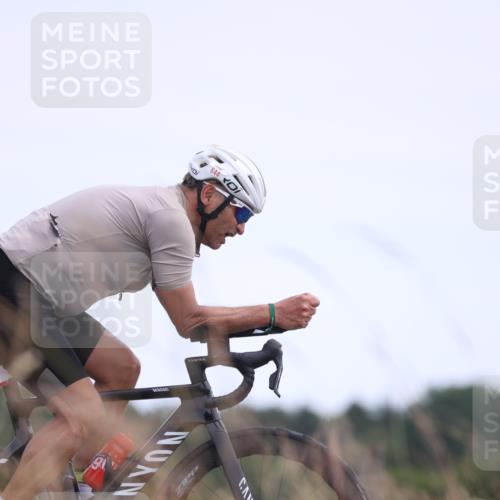 22.06.2025 - Viking Triathlon Yannick Fuchs http://msf.ph/oto/8088177 22.06.2025 13:14:13 Radfahren 165, 219, 644 meine-sportfotos.de