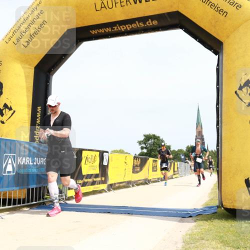 22.06.2025 - Viking Triathlon H.Heesch http://msf.ph/oto/8088208 22.06.2025 13:15:22 Laufen 29, 81, 134, 228, 232, 365 meine-sportfotos.de